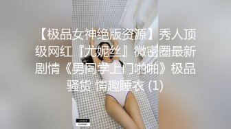 乖巧听话的小少妇，全程露脸让小哥刮干净逼毛，吃着骚奶子道具抽插玩逼，口交大鸡巴无套抽插激情上位好骚啊