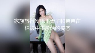 外站新流出商场蹲厕多角度偷拍黄衣妹子不停对着镜头看貌似发现了什么