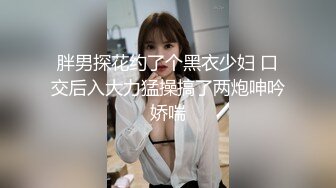  邻家有女初长成，全程露脸颜值高精彩大秀直播诱惑狼友，互动撩骚看着就很有感觉