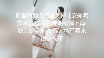  模特身材长发妹子坐在皮沙发上卖力吃鸡，后入露脸操逼，解锁超多姿势